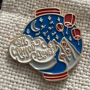 Elizabeth Lim - Six Crimson Cranes - exclusive preorder enamel pin